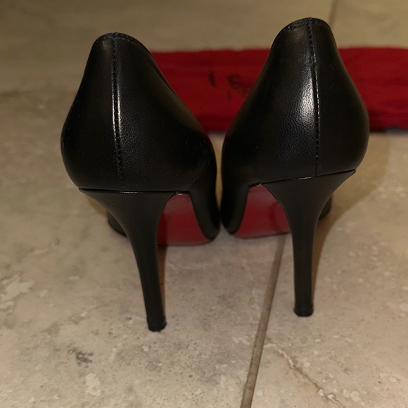 Christian Louboutin Black Pointed-Toe Stiletto Pumps - Picture 5 of 5